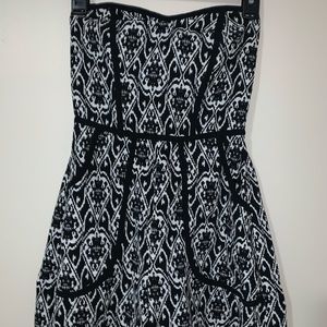 Strapless romper /jumper